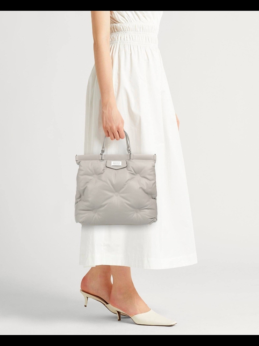 Maison Margiela Padded Quilted Tote in Light Gray - Picture 3 of 13